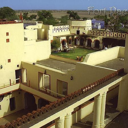Pachewar Garh Fort Exteriör bild